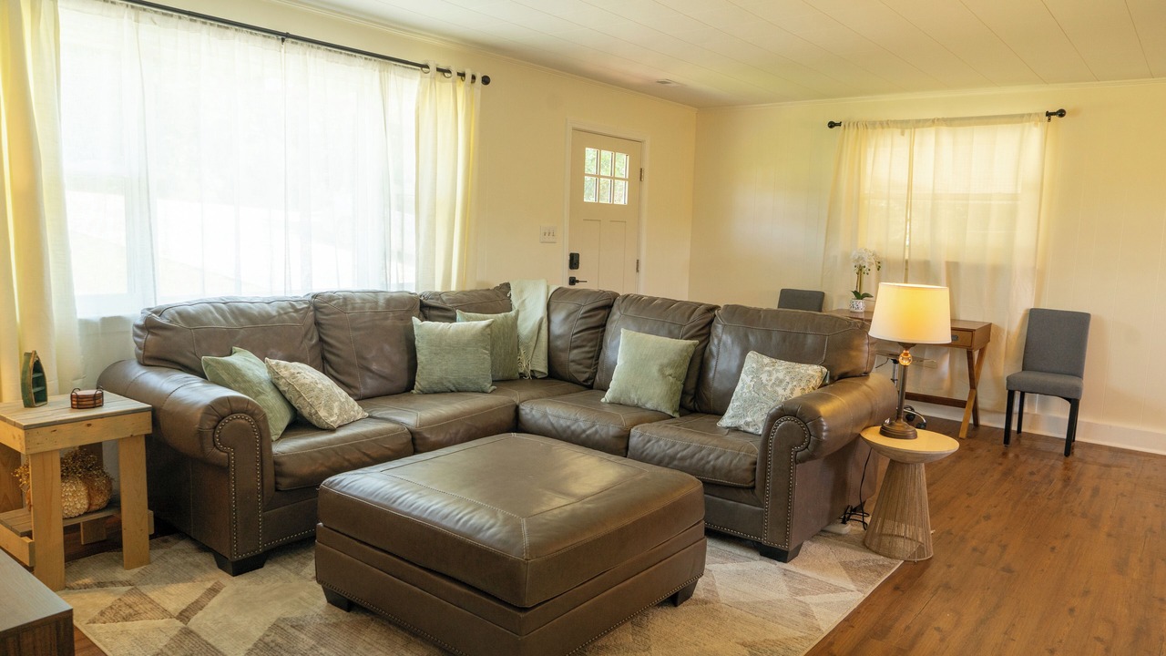 Photo of Livingroom in Hickory
