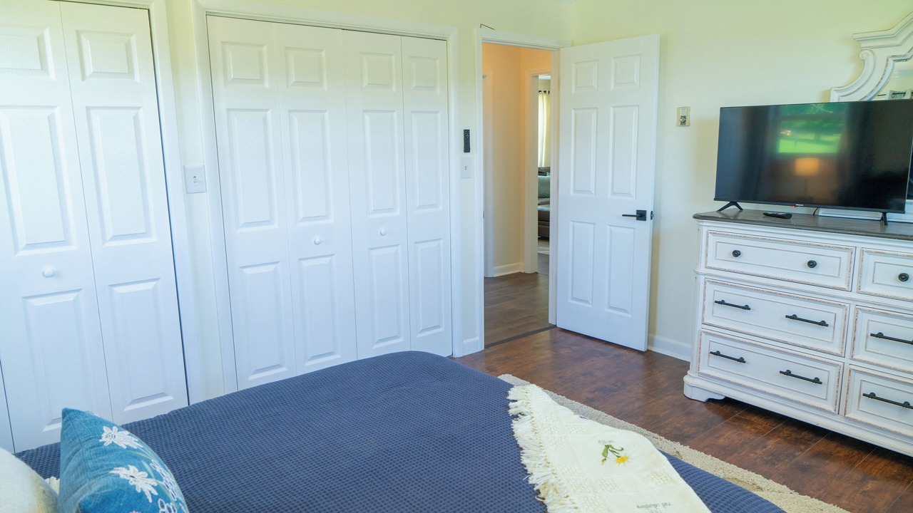 Photo of Bedroom in Hickory