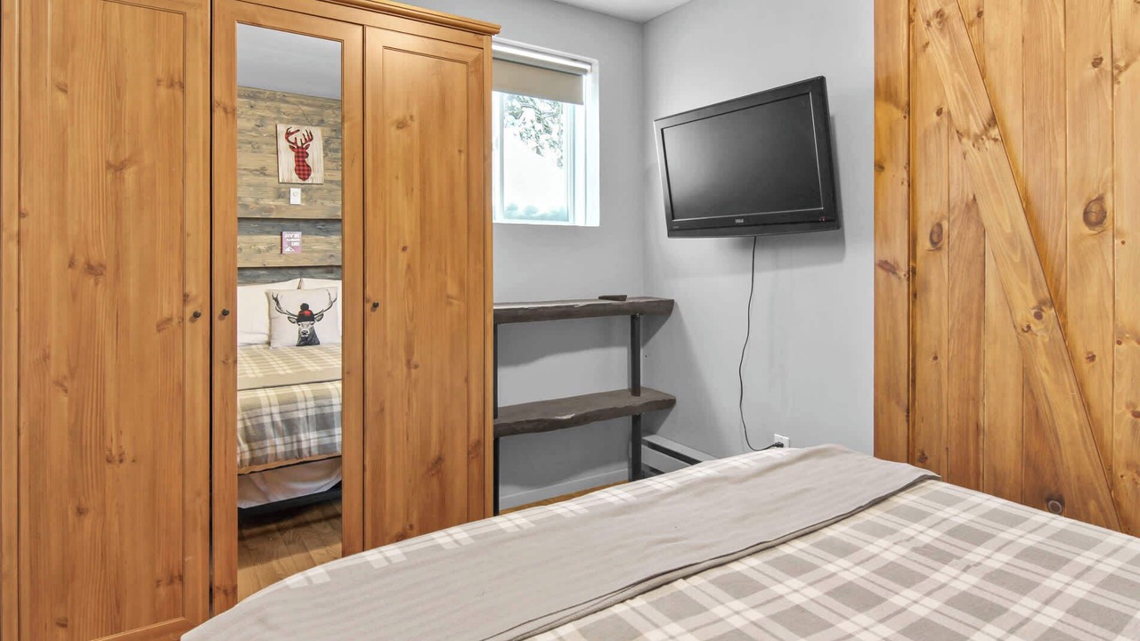 Photo of Bedroom in Saint-David-de-Falardeau