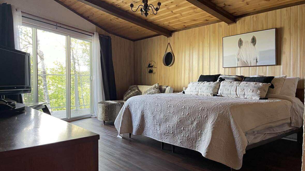 Photo of Bedroom in Saint-David-de-Falardeau