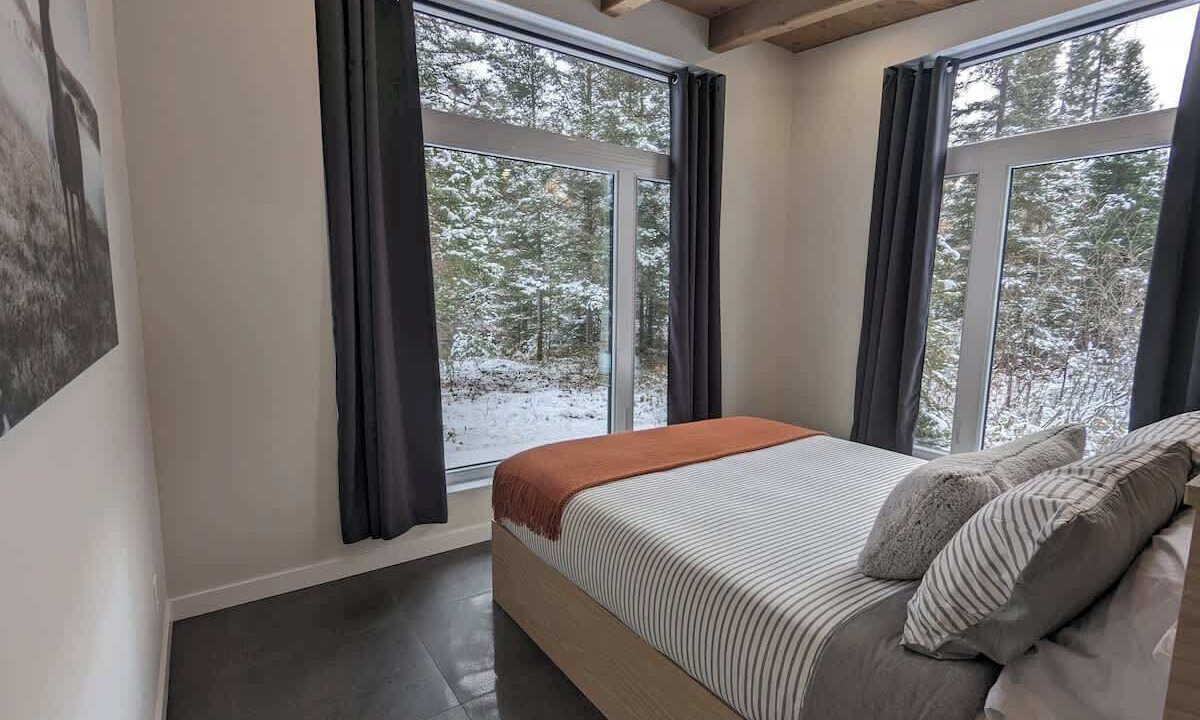 Photo of Bedroom in Saint-David-de-Falardeau