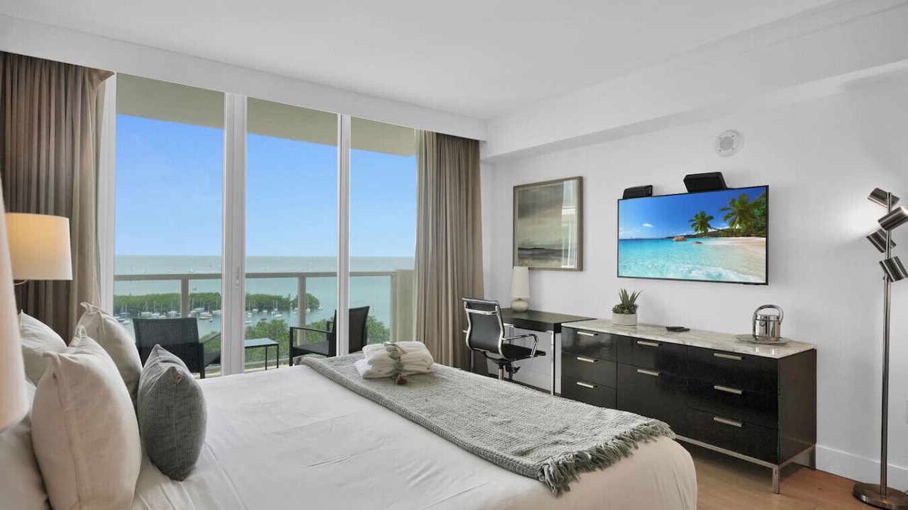 Photo of Bedroom in Coconut Grove