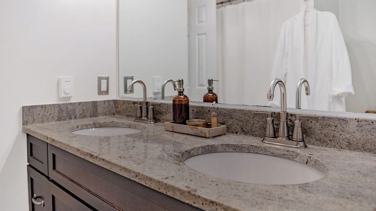 Photo of Bathroom in Park Forest Village