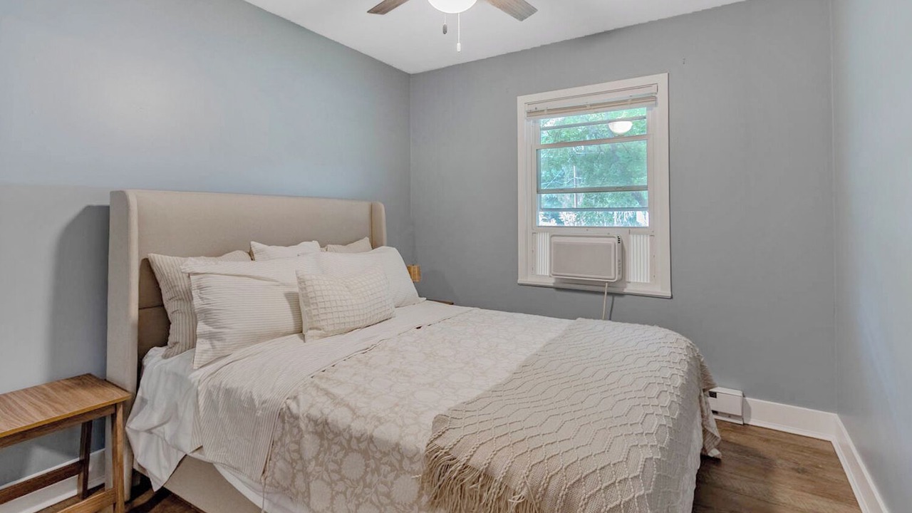 Photo of Bedroom in Park Forest Village