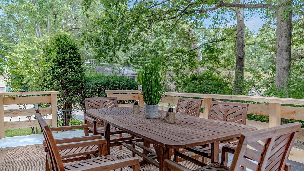 Photo of Outdoor in Park Forest Village