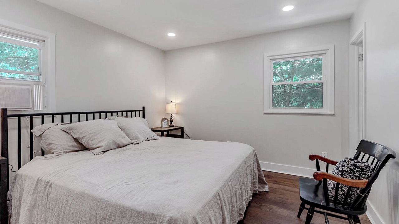Photo of Bedroom in Park Forest Village