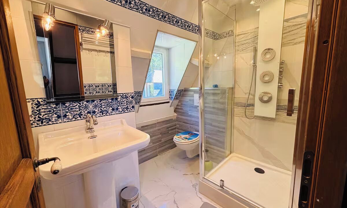 Photo of Bathroom in Lieurey