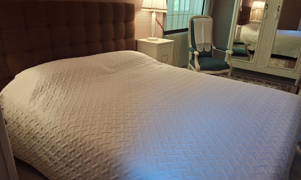 Photo of Bedroom in Lencloitre