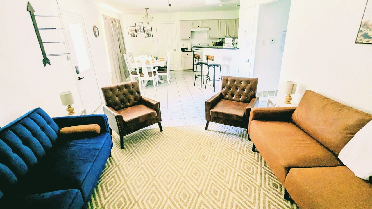 Photo of Livingroom in Saginaw