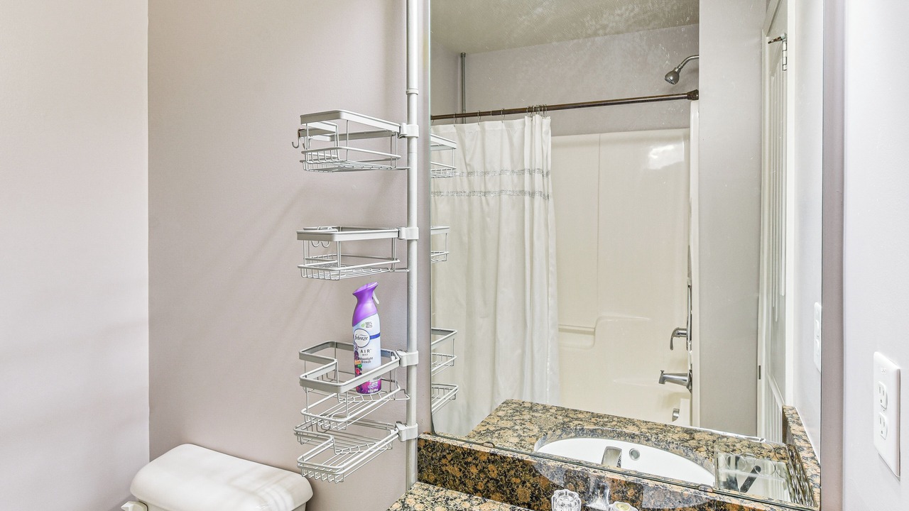 Photo of Bathroom in Cameron