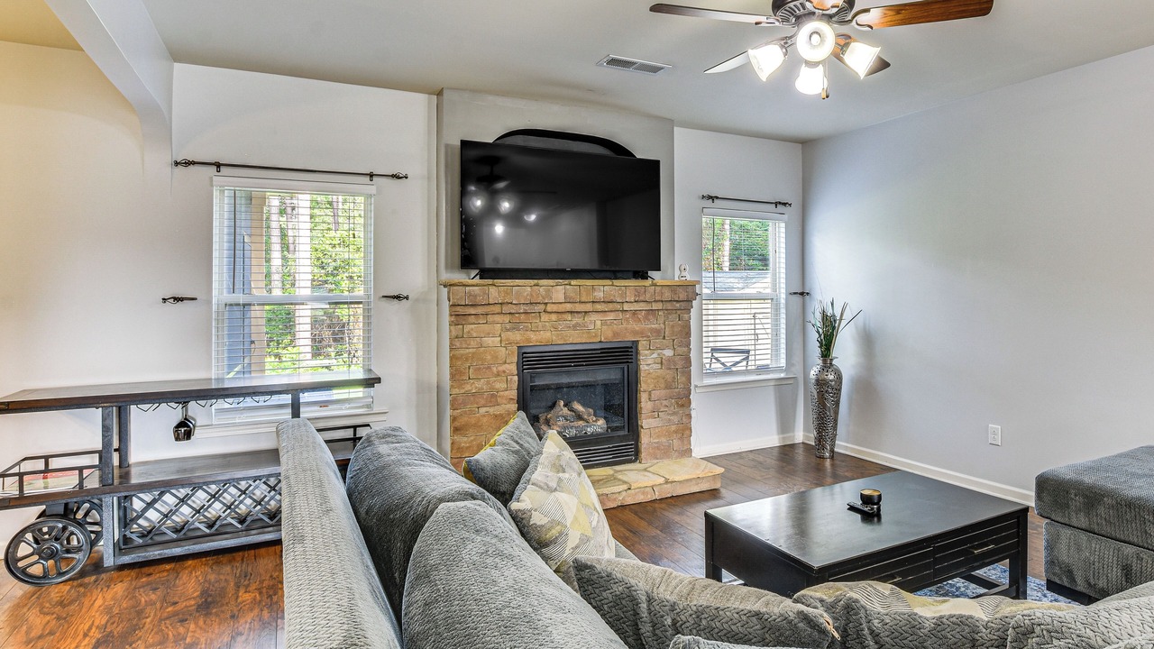 Photo of Bedroom in Cameron