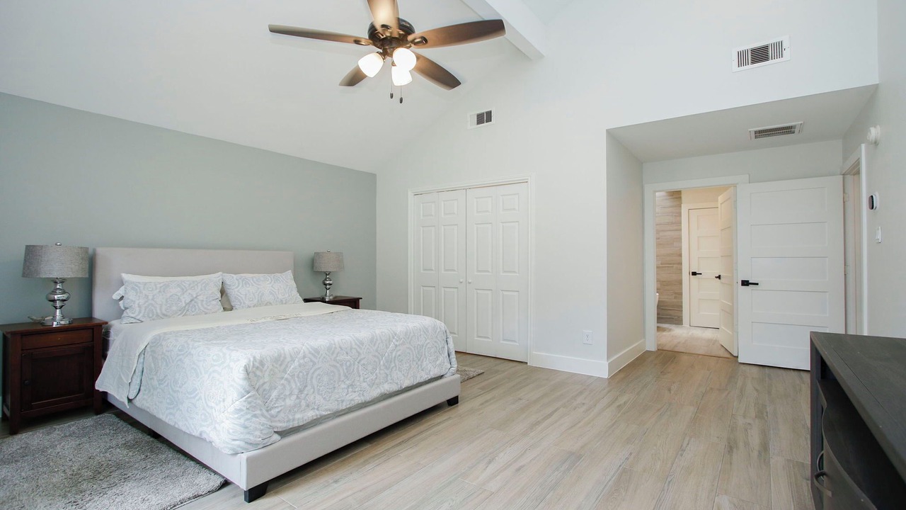 Photo of Bedroom in Panther Creek