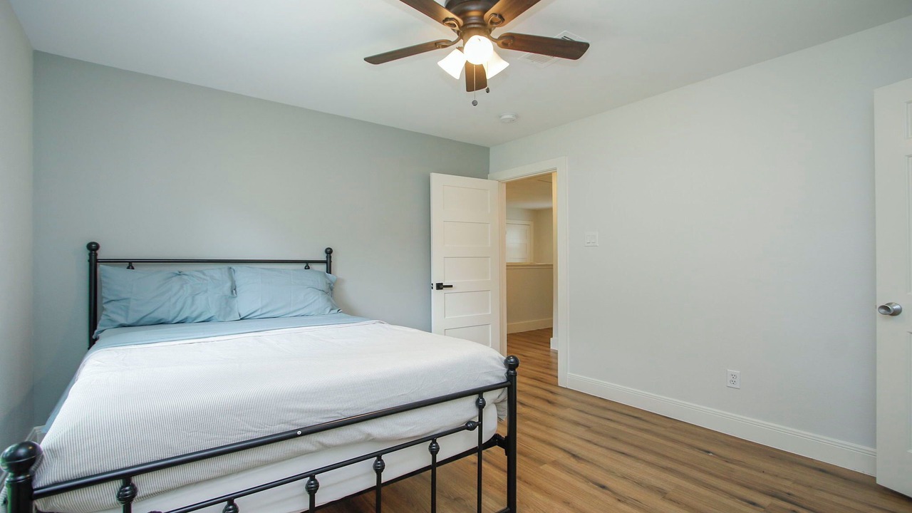 Photo of Bedroom in Panther Creek