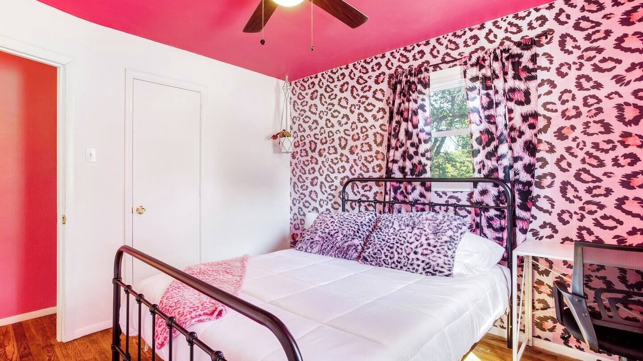 Photo of Bedroom in Maryland Heights