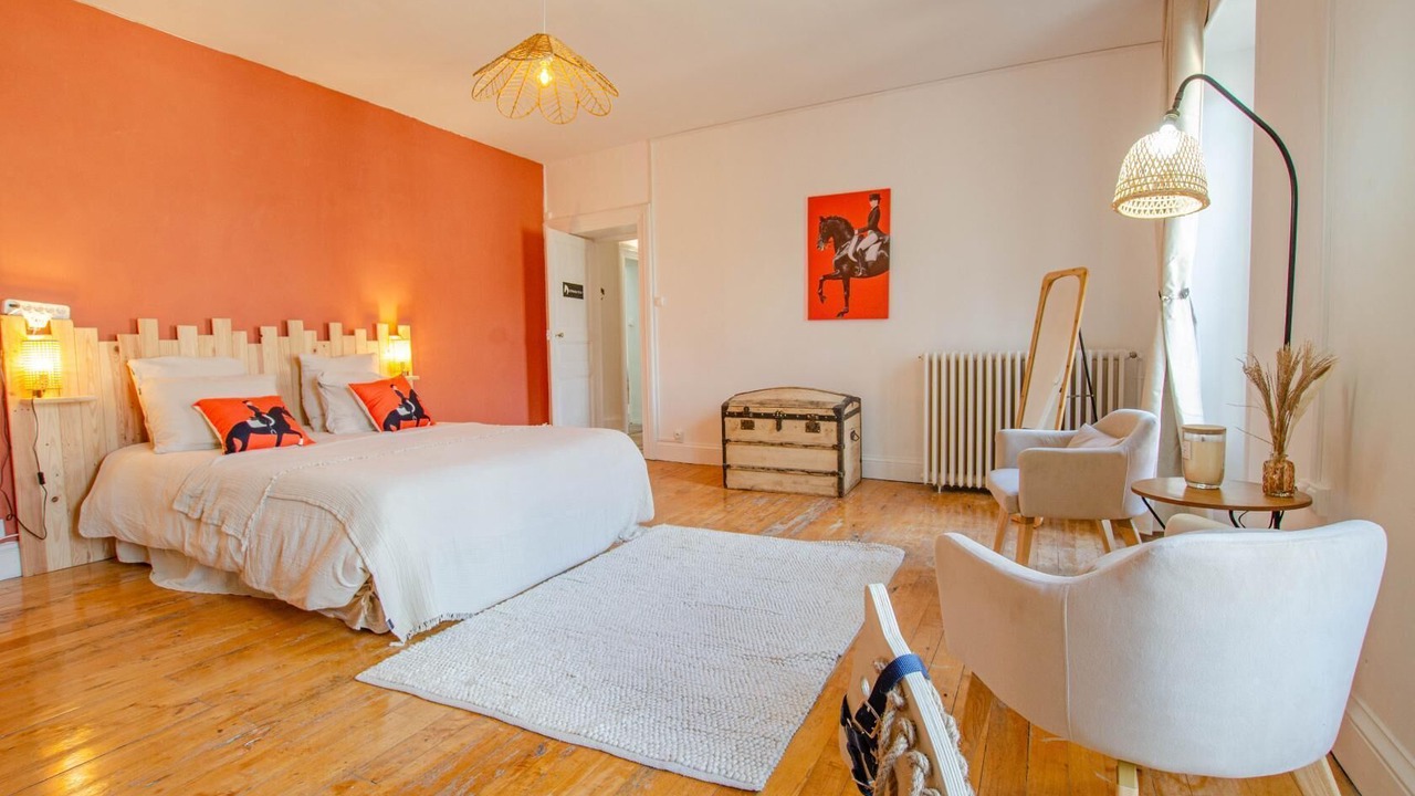 Photo of Bedroom in Loches-sur-Ource