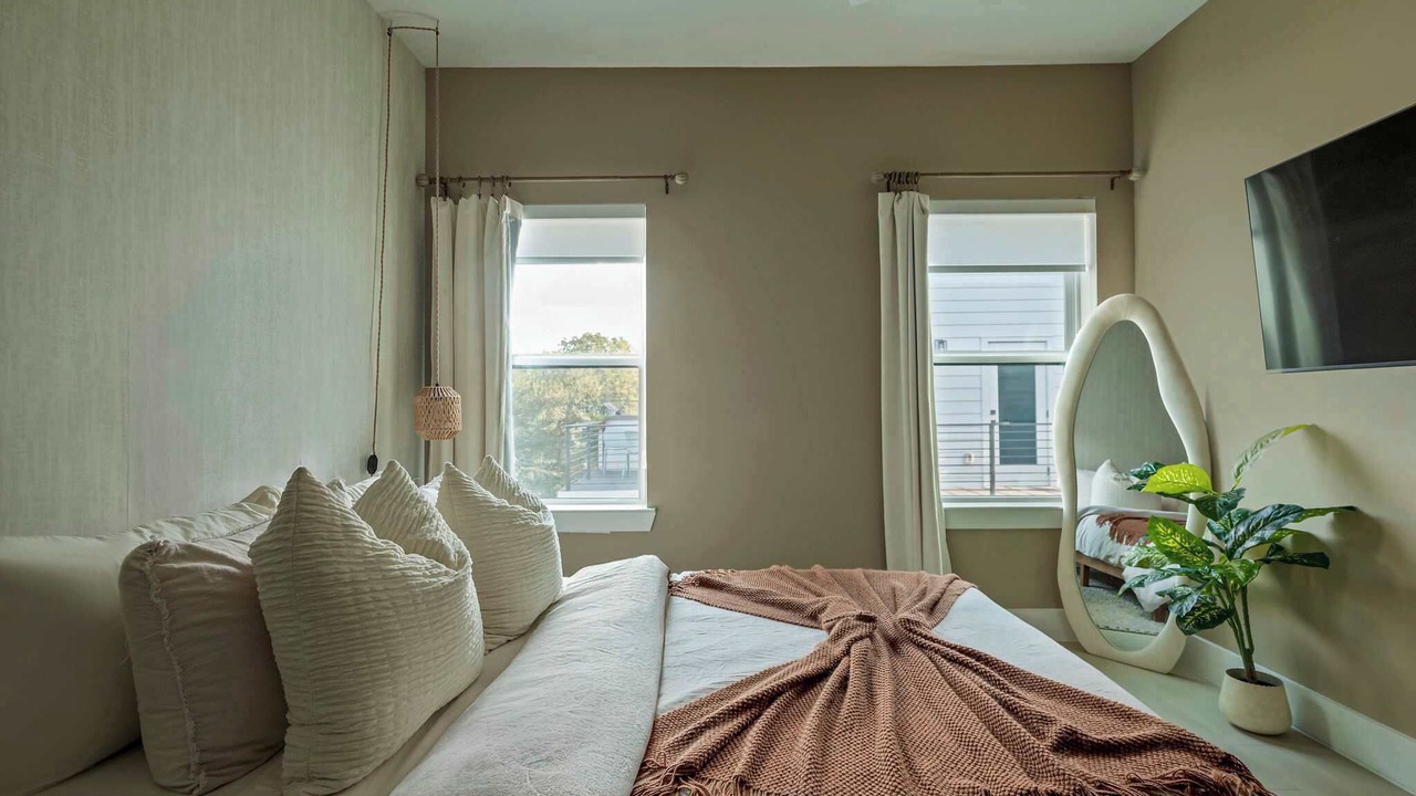 Photo of Bedroom in Swede Hill