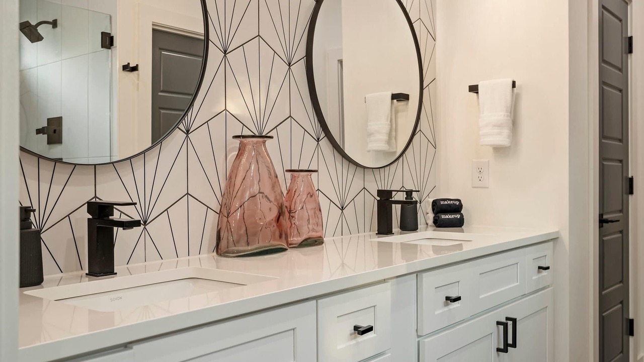 Photo of Bathroom in Swede Hill