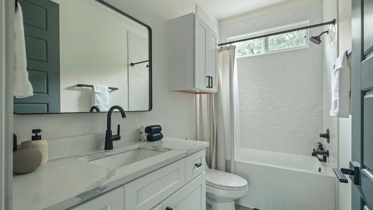 Photo of Bathroom in Swede Hill