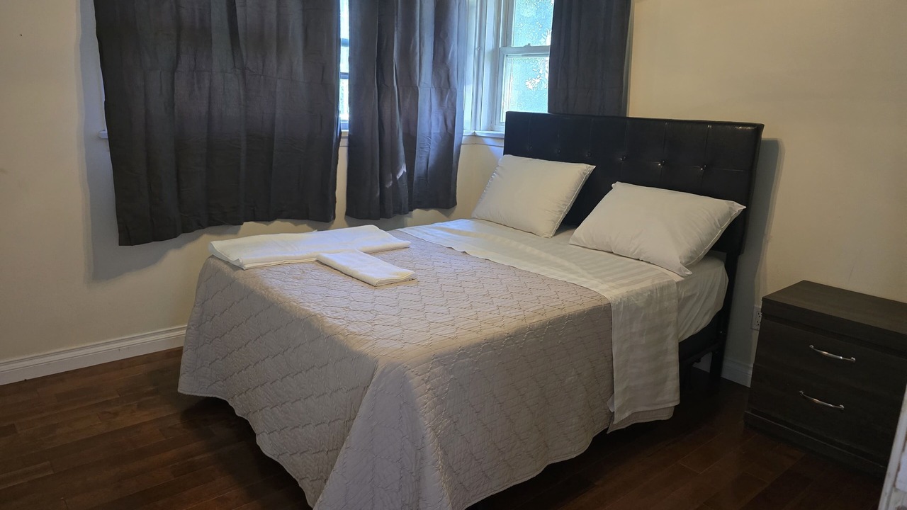 Photo of Bedroom in Collingwood