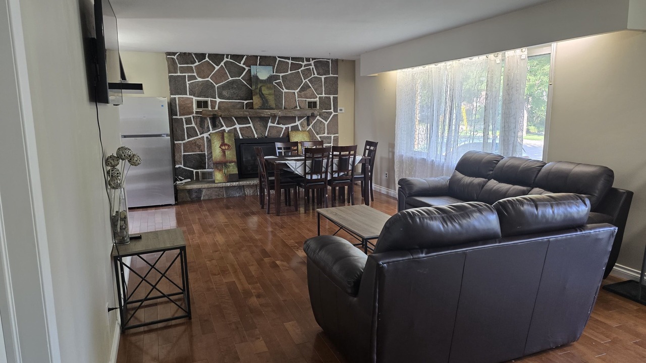 Photo of Livingroom in Collingwood