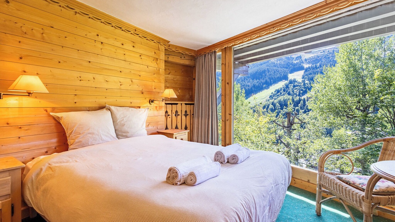 Photo of Bedroom in Meribel Centre