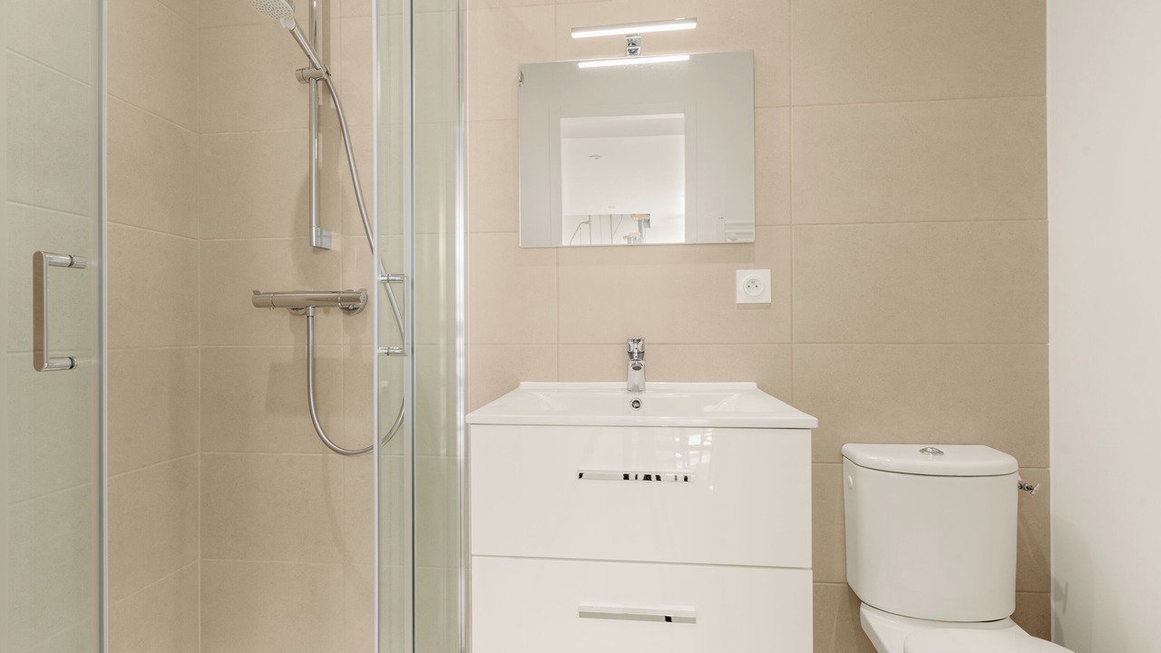 Photo of Bathroom in Decines-Charpieu