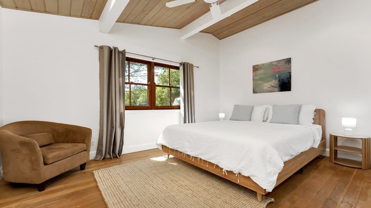 Photo of Bedroom in Holgate