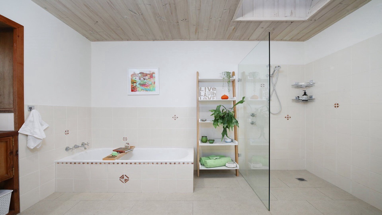 Photo of Bathroom in Holgate