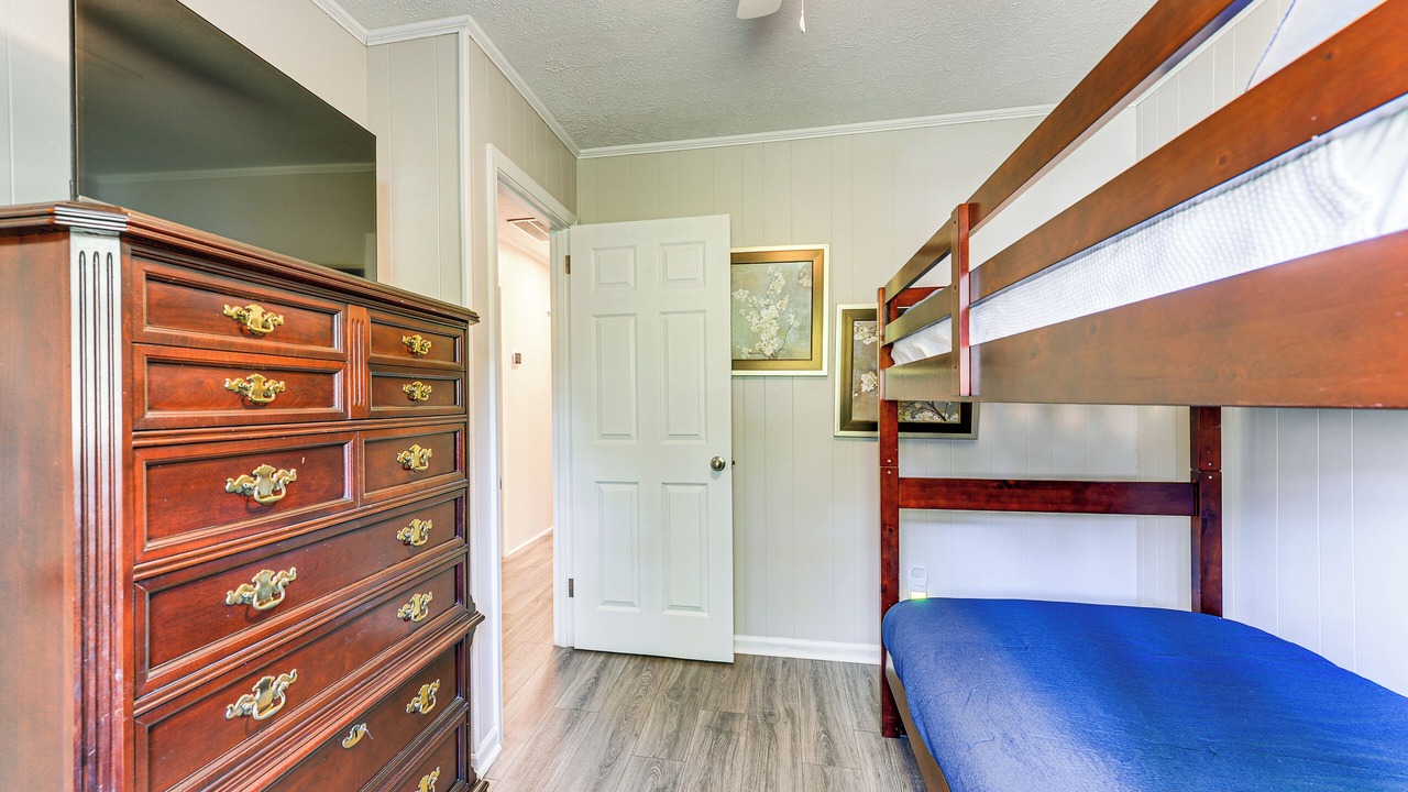 Photo of Bedroom in Chatham