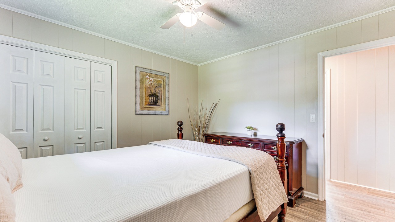 Photo of Bedroom in Chatham