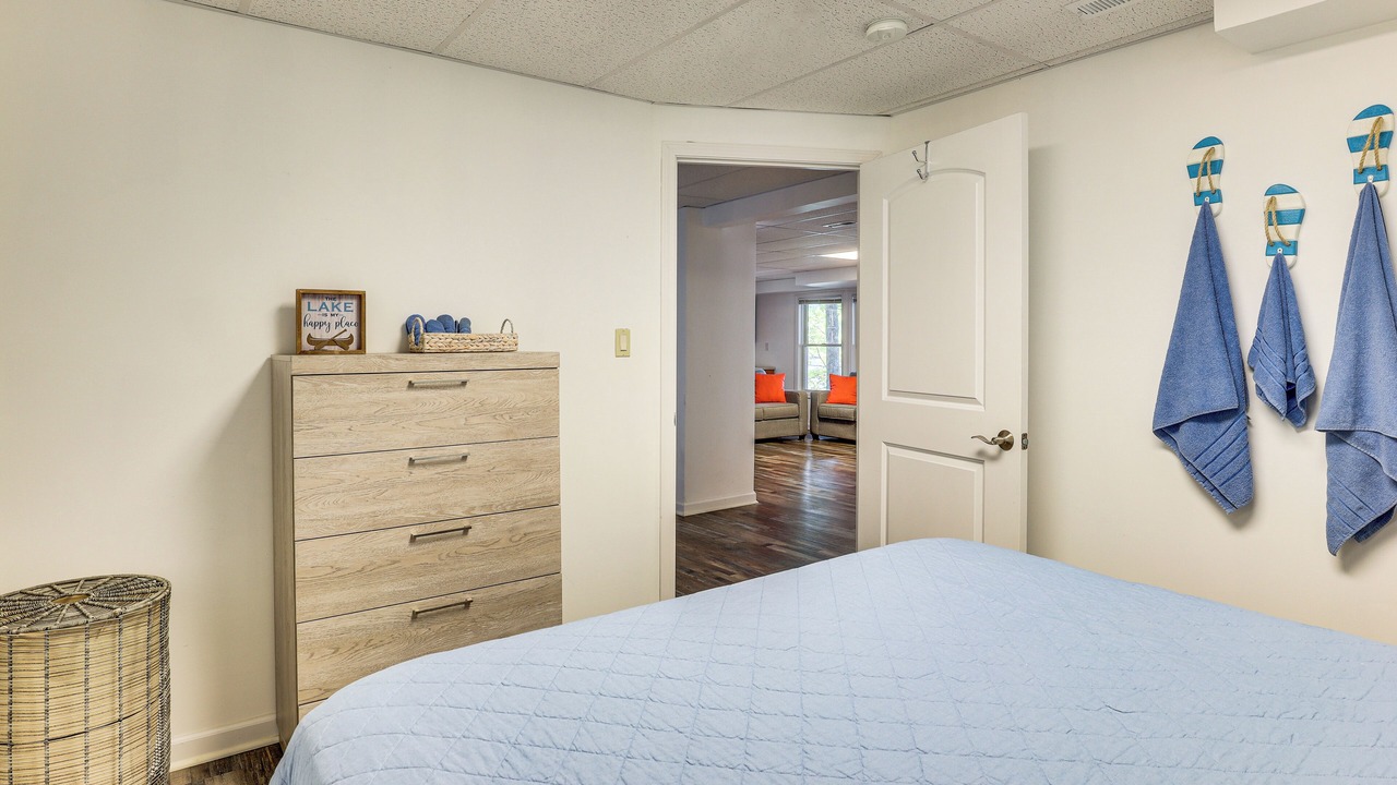 Photo of Bedroom in Lake of the Ozarks