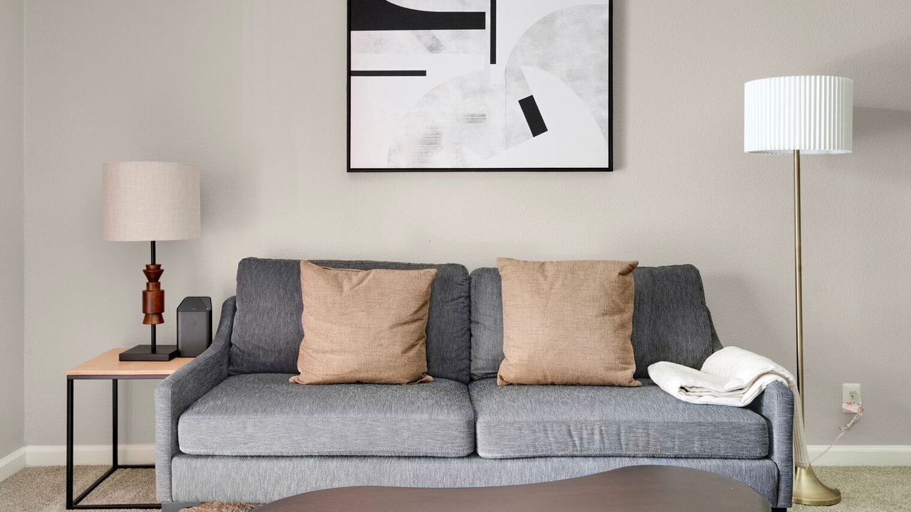 Photo of Livingroom in Campbell