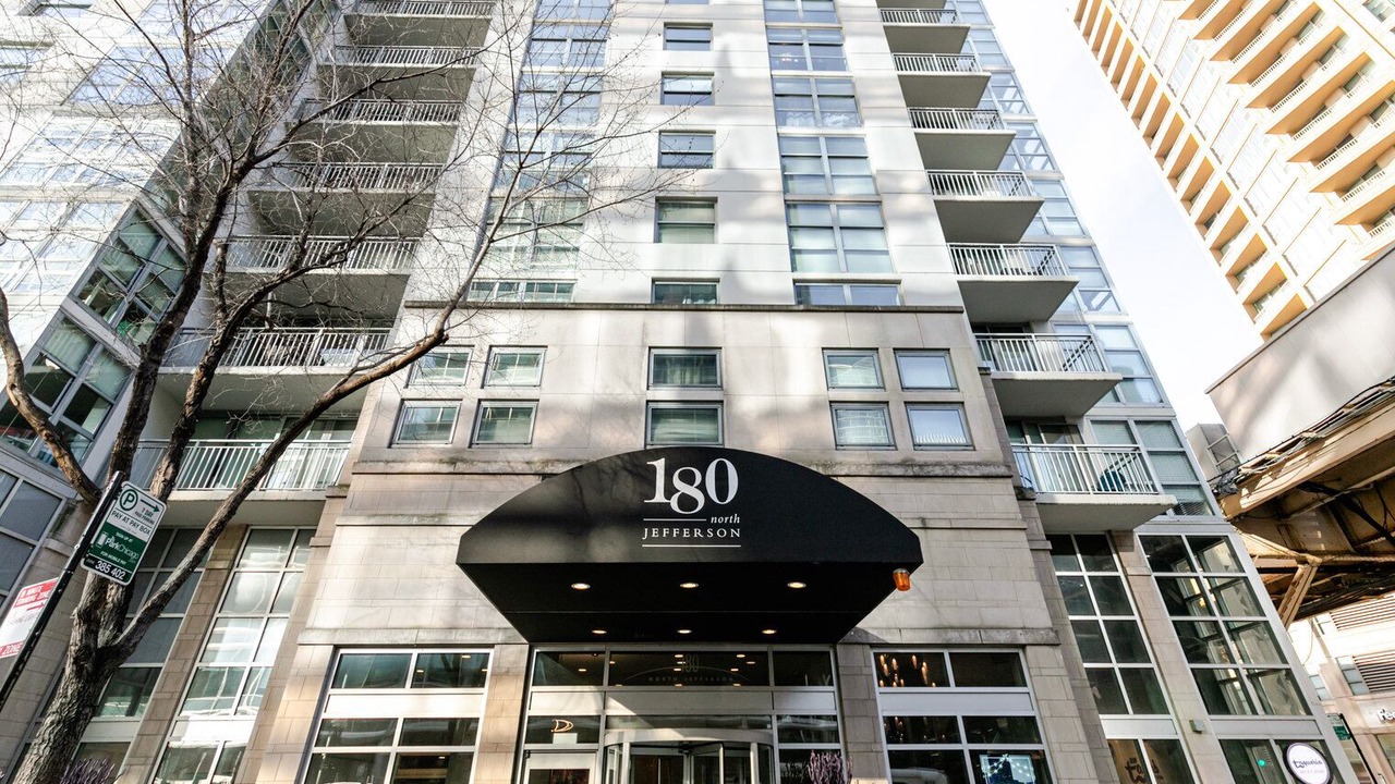 Photo of Outdoor in West Loop Gate