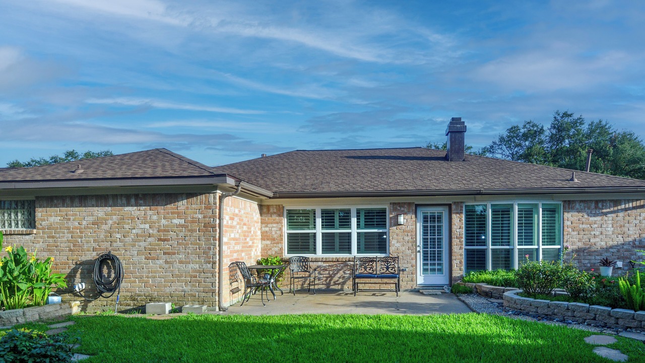 Photo of Outdoor in Meadows Place