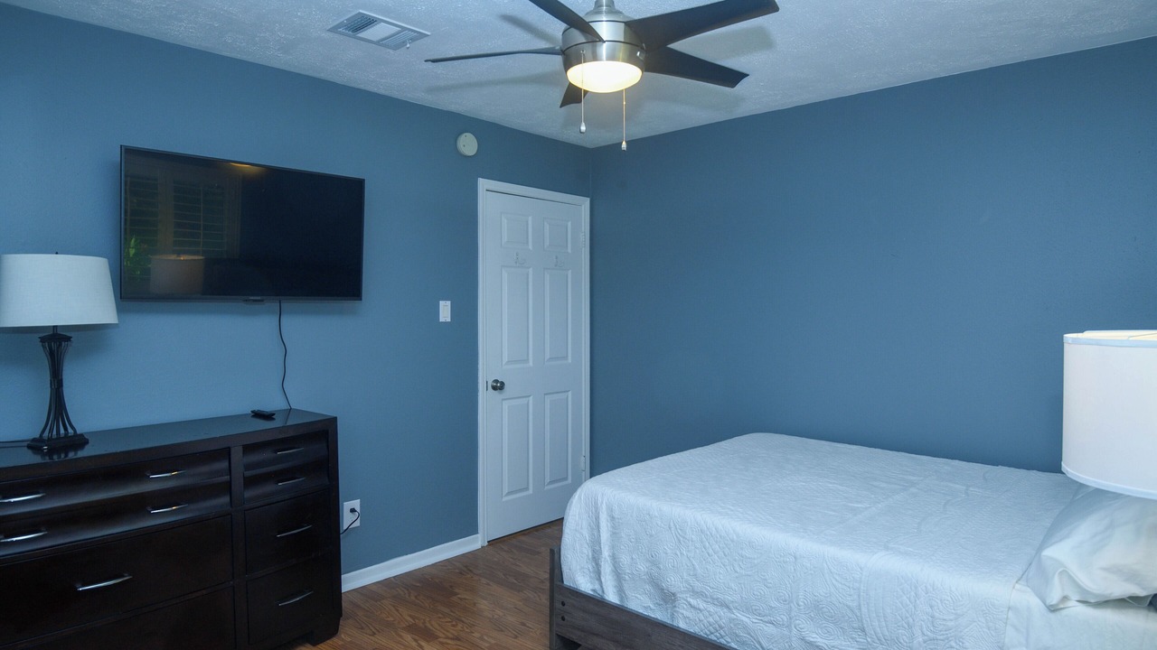Photo of Bedroom in Meadows Place