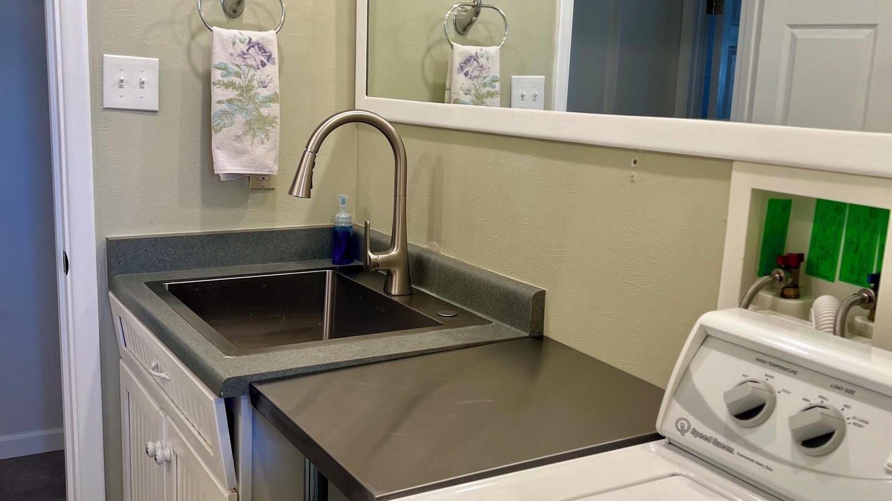 Photo of Bathroom in Alamedan Valley