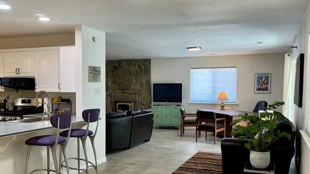 Photo of Livingroom in Alamedan Valley