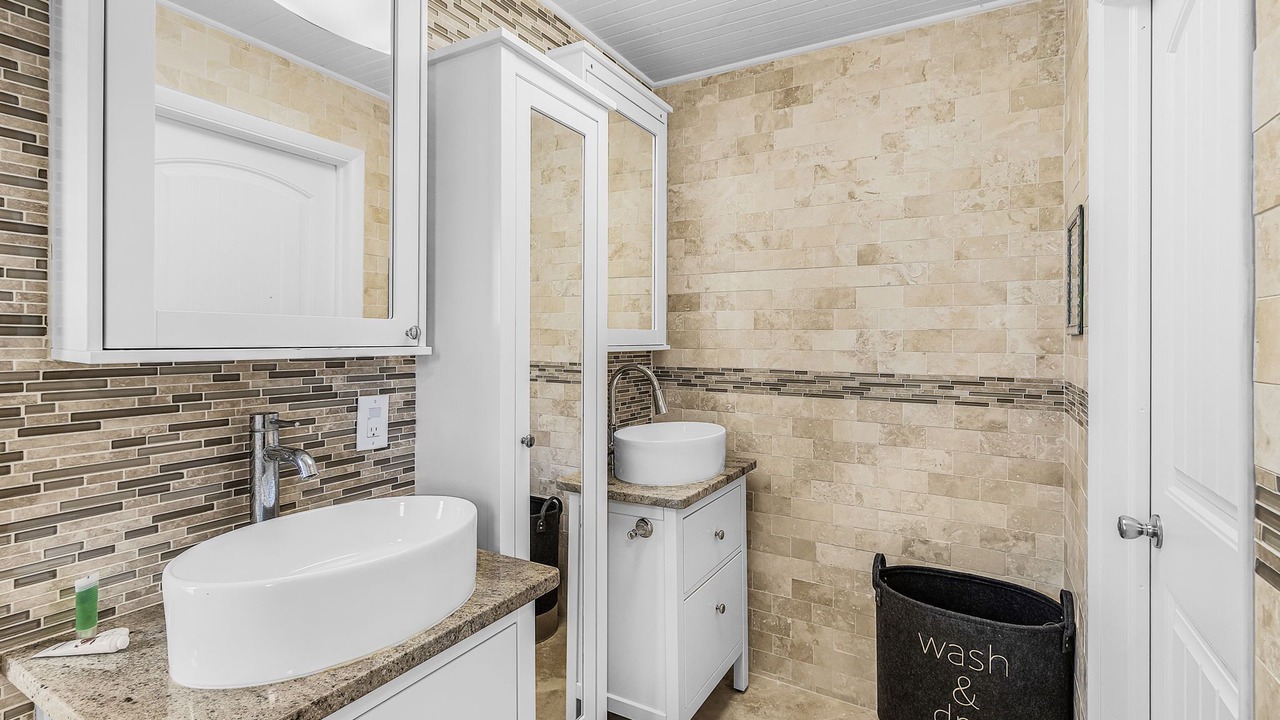 Photo of Bathroom in Eight Lakes