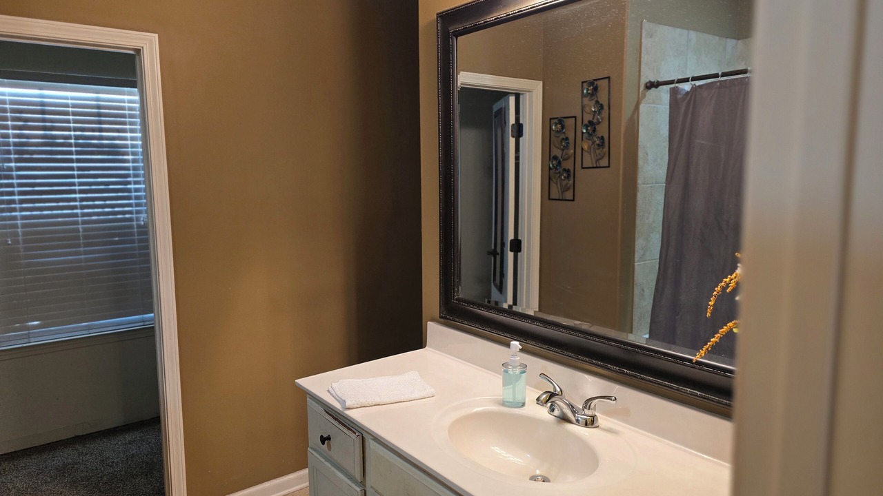Photo of Bathroom in Benton
