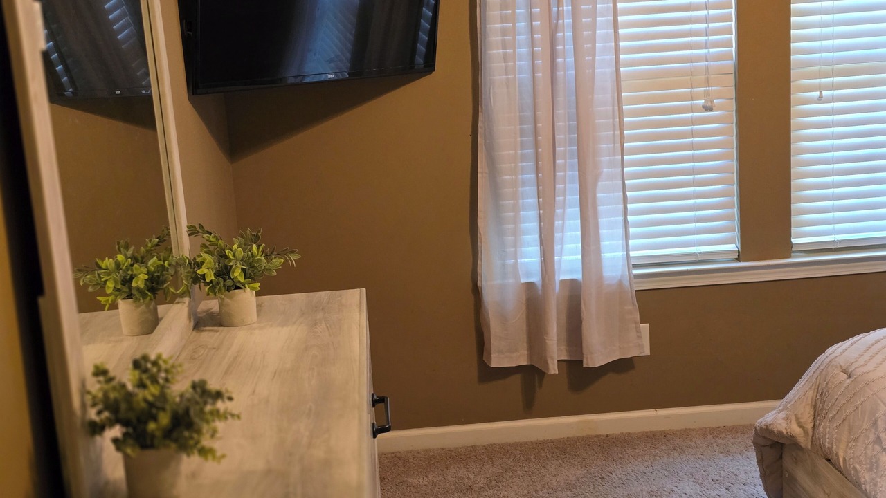 Photo of Bedroom in Benton