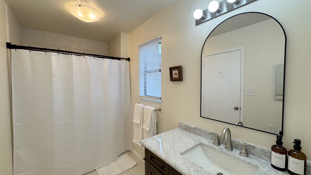 Photo of Bathroom in Roswell