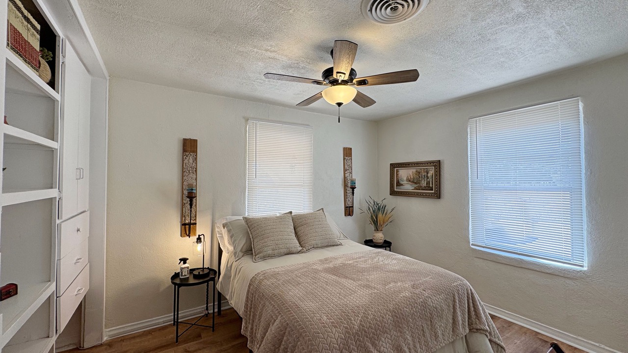 Photo of Bedroom in Roswell