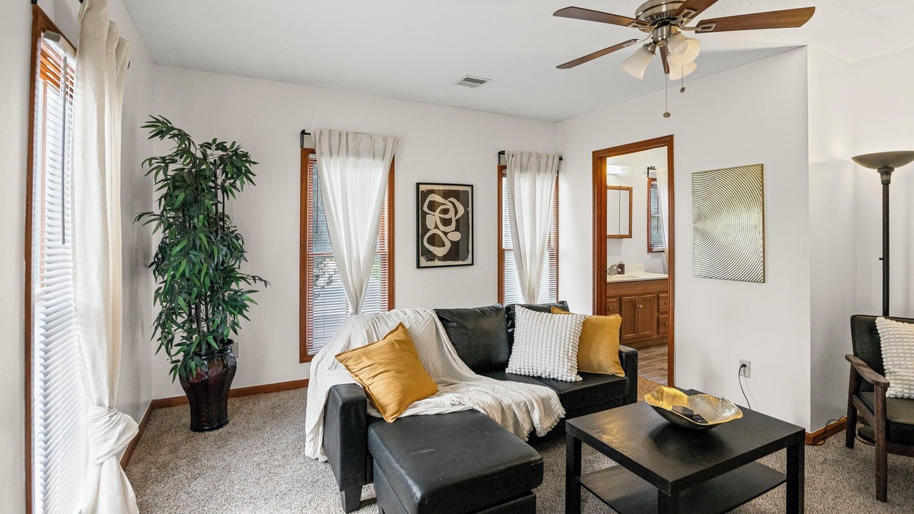 Photo of Livingroom in Olathe