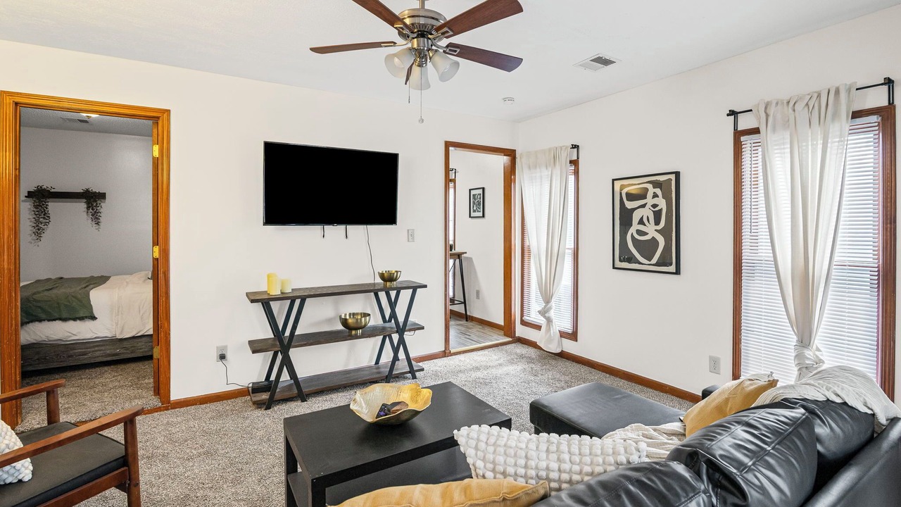 Photo of Livingroom in Olathe