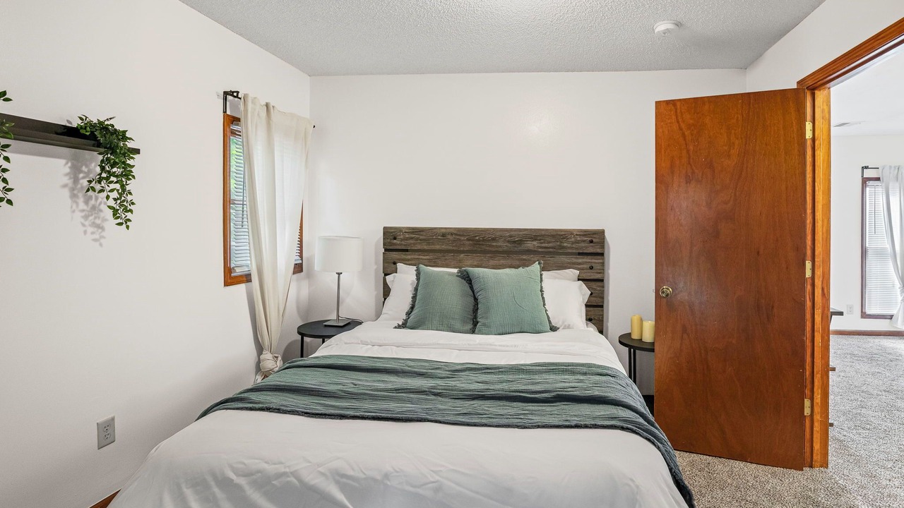 Photo of Bedroom in Olathe