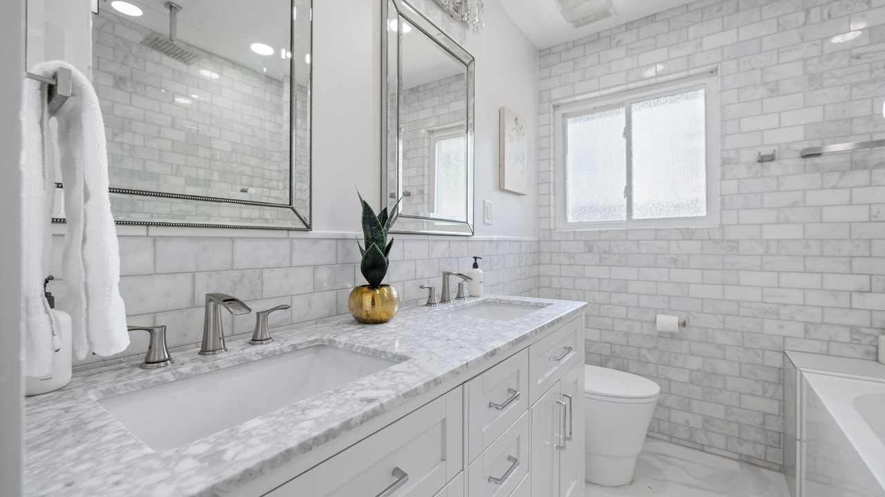 Photo of Bathroom in Barton Hills
