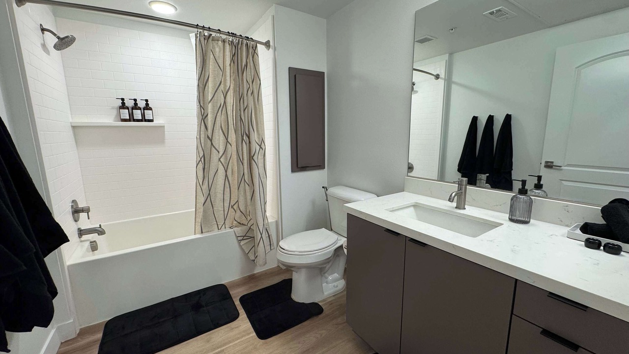 Photo of Bathroom in Lyon Street