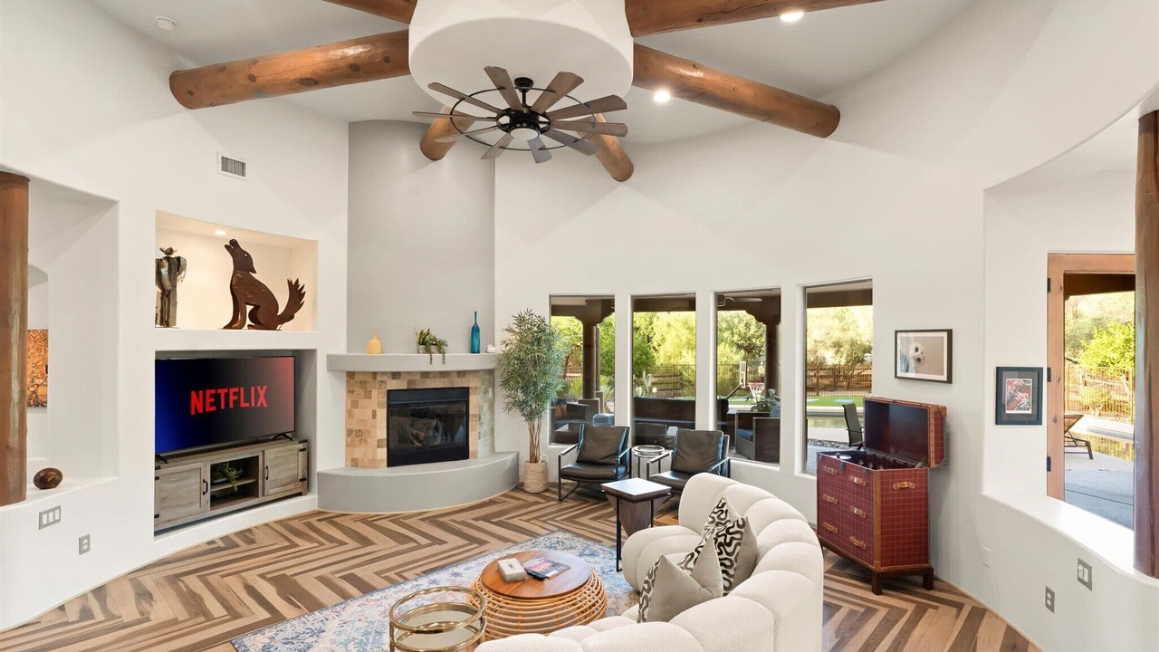 Photo of Bedroom in Pinnacle Peak