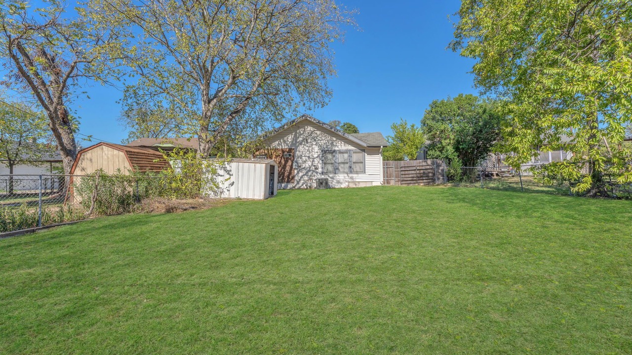Photo of Outdoor in Highland Park