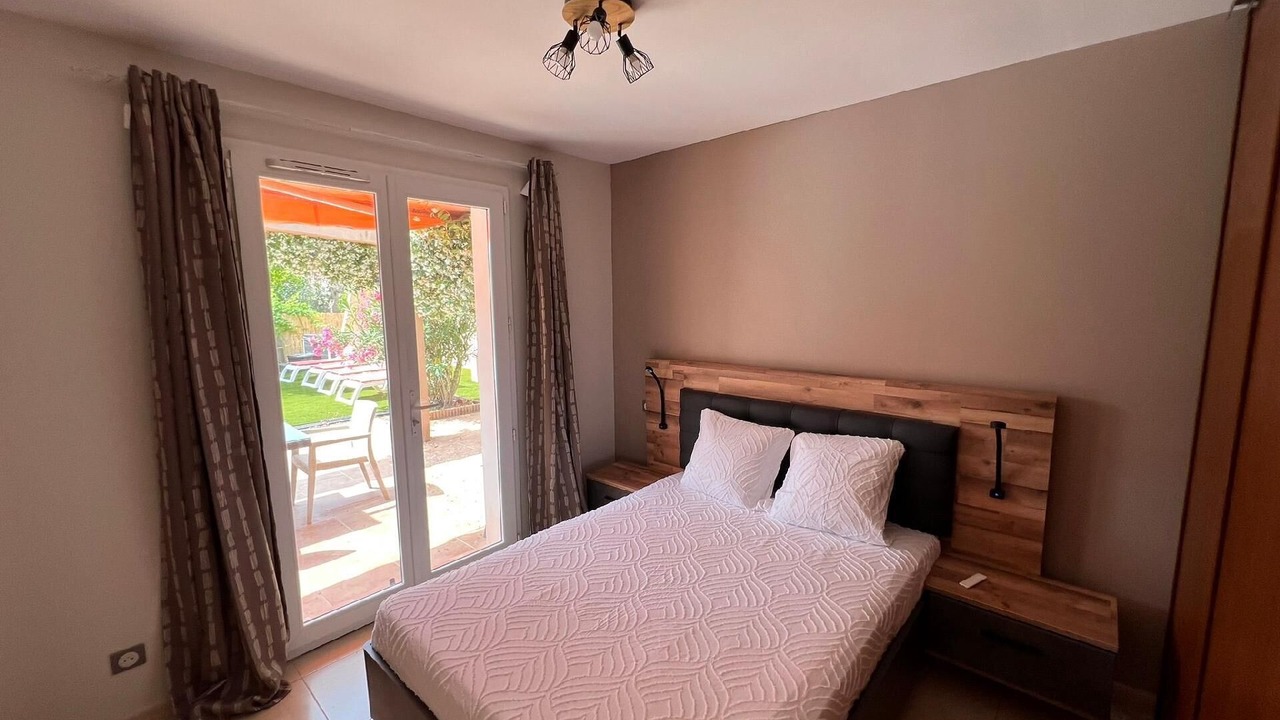 Photo of Bedroom in Taradeau